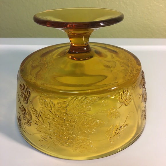 Vintage Indiana Glass Amber Pedestal Bowl - Picture 8 of 12